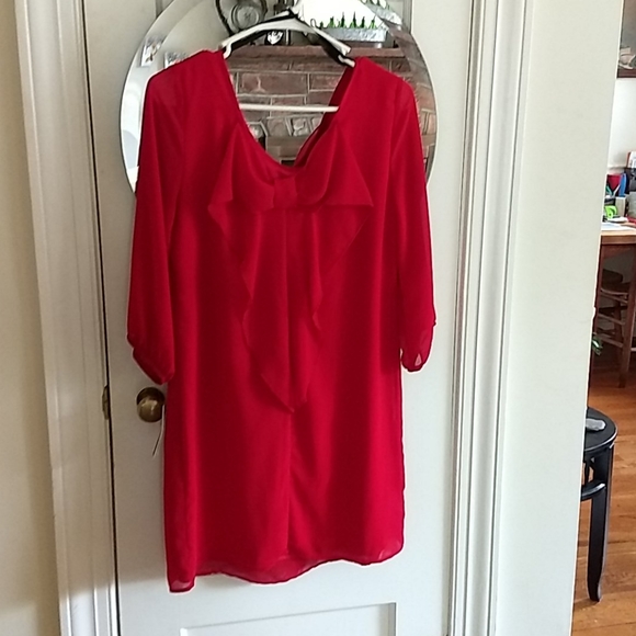 Dress - Picture 2 of 3